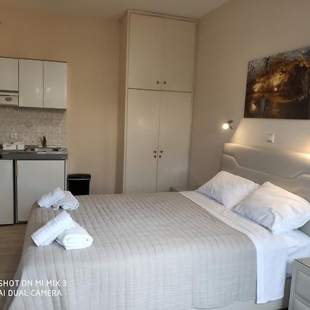 Theodora Studios & Apartments Skala  Esterno foto