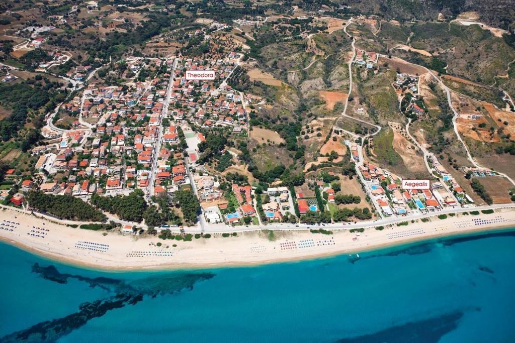 Theodora Studios & Apartments Skala  Esterno foto