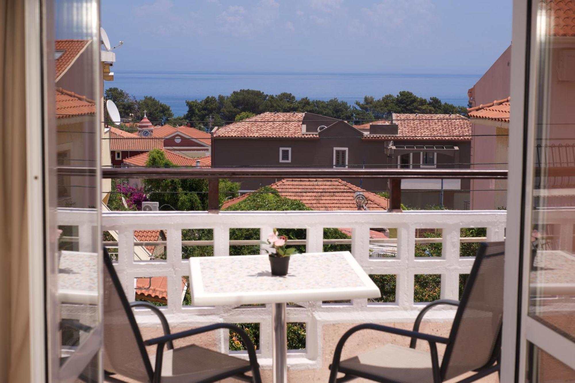 Theodora Studios & Apartments Skala  Esterno foto